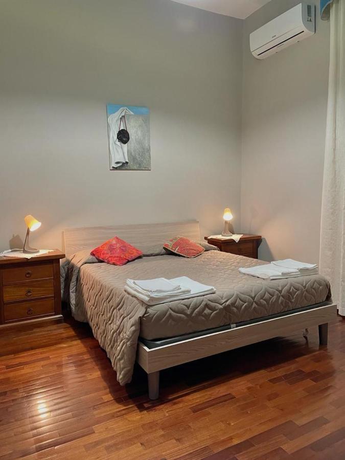 La Ferrovia Holiday Home Napels Buitenkant foto